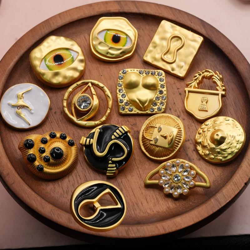 Craft Embellishments - Kancing Logam Vintage Berbentuk Hati dengan
